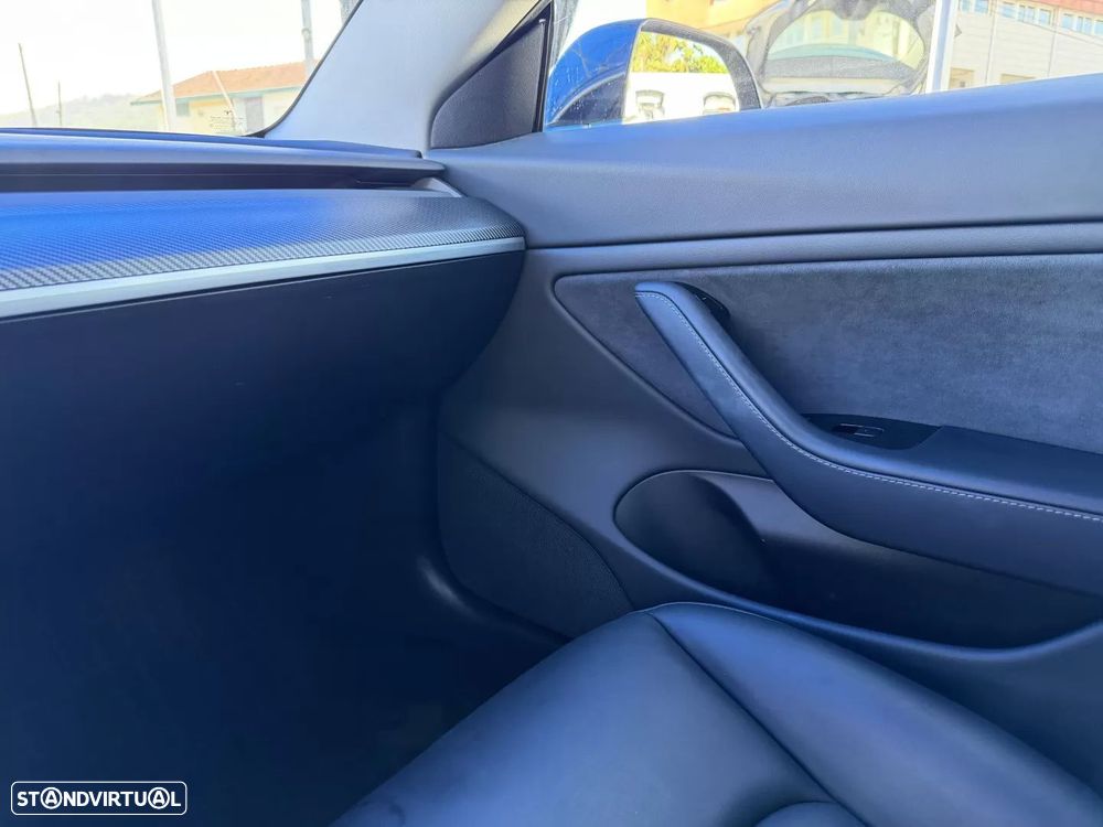 Tesla Model 3 Performance Tração Integral - 39