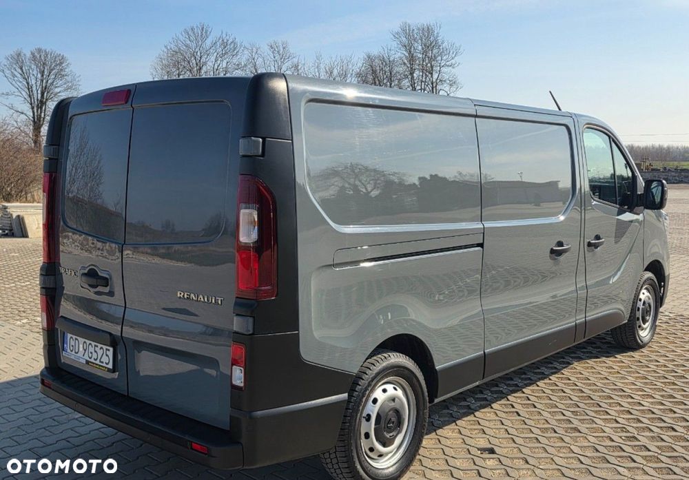 Renault Trafic - 6