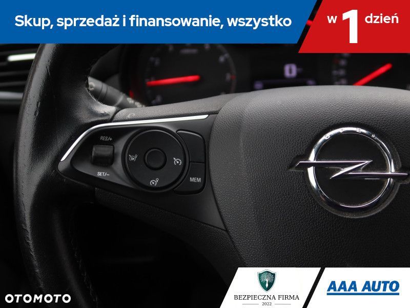 Opel Crossland X - 17