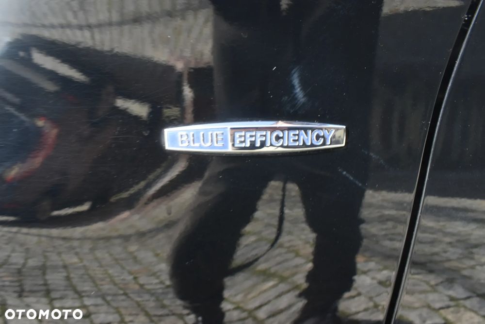 Mercedes-Benz Klasa B 180 (BlueEFFICIENCY) - 24
