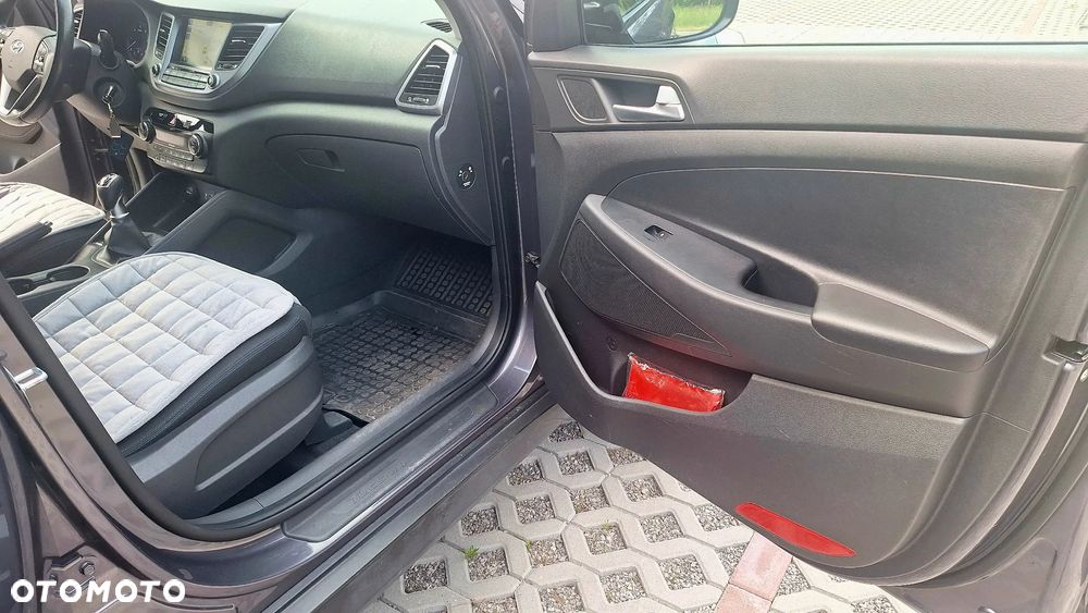 Hyundai Tucson 2.0 CRDi 2WD Trend - 19