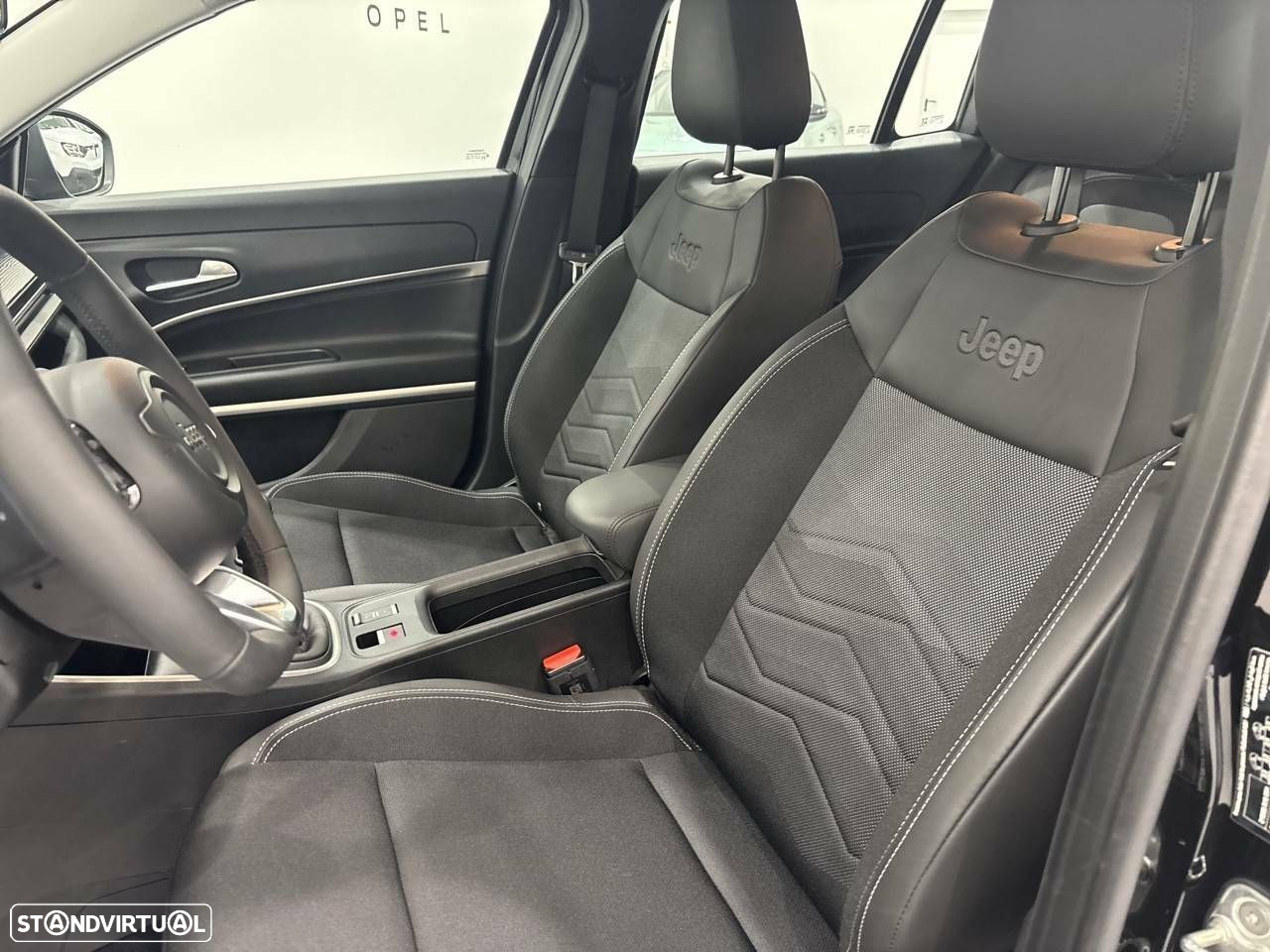 Jeep Avenger 1.2 GSE T3 Altitude - 9