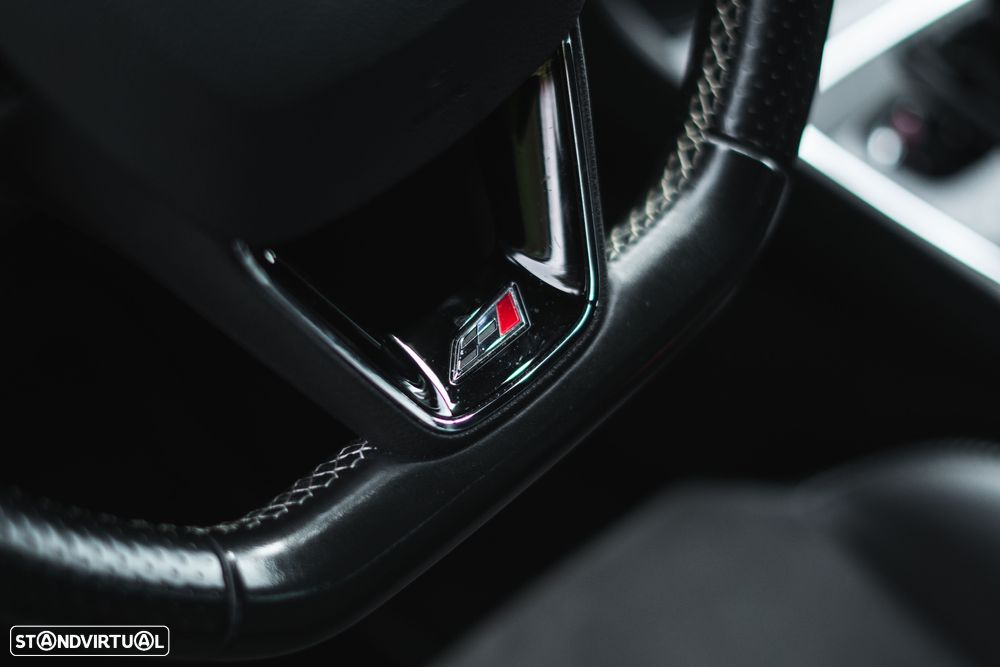 SEAT Leon SC 2.0 TSI S&S DSG Cupra 300 - 35