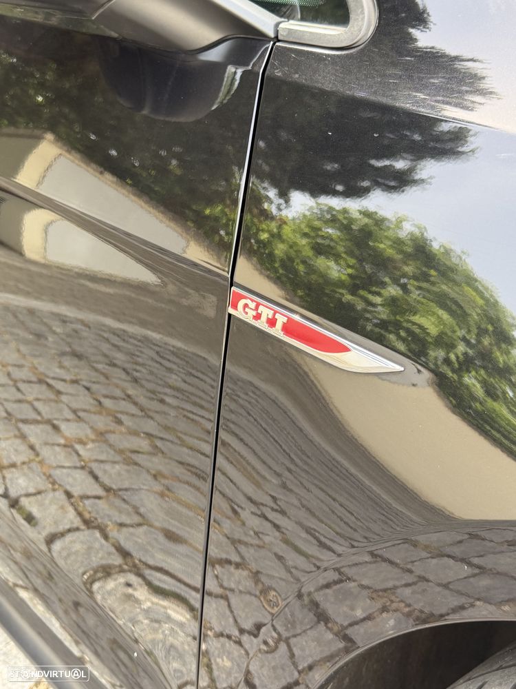 VW Golf GTI Performance BlueMotion - 7