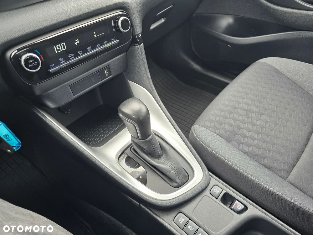 Toyota Yaris Hybrid 1.5 Comfort - 29