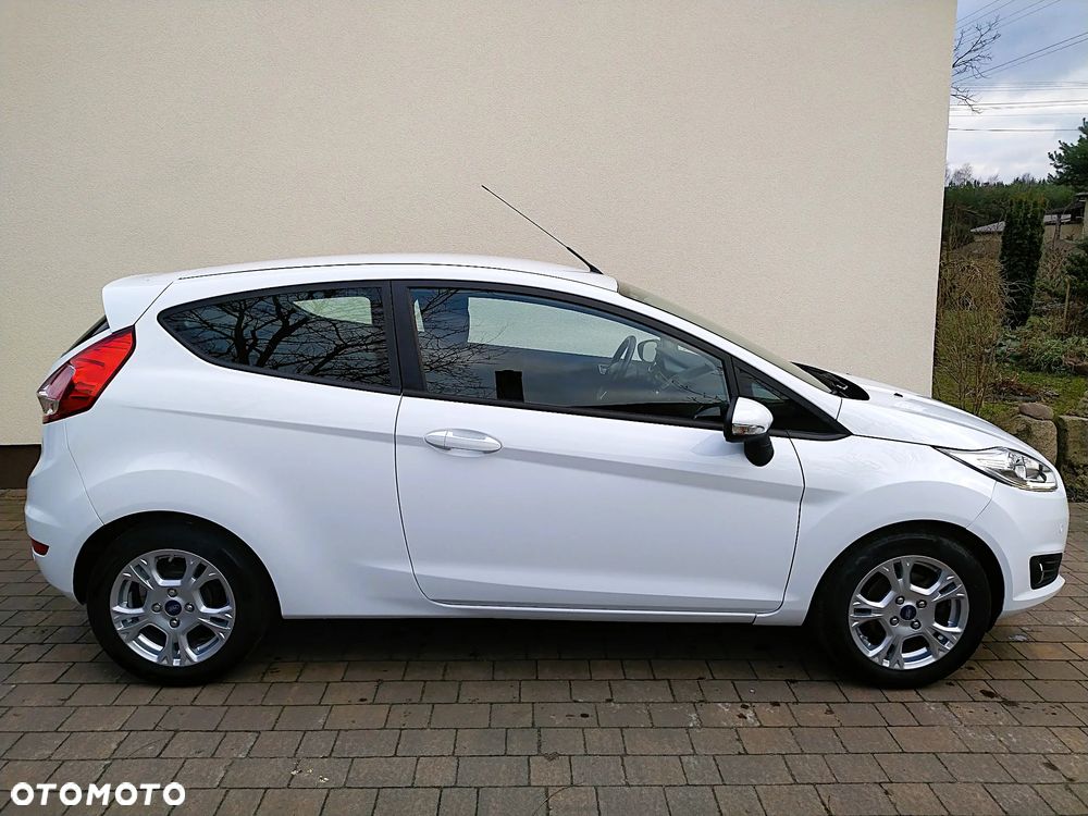 Ford Fiesta - 10