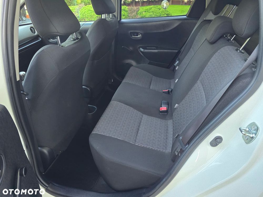 Toyota Yaris 1.0 Premium - 7