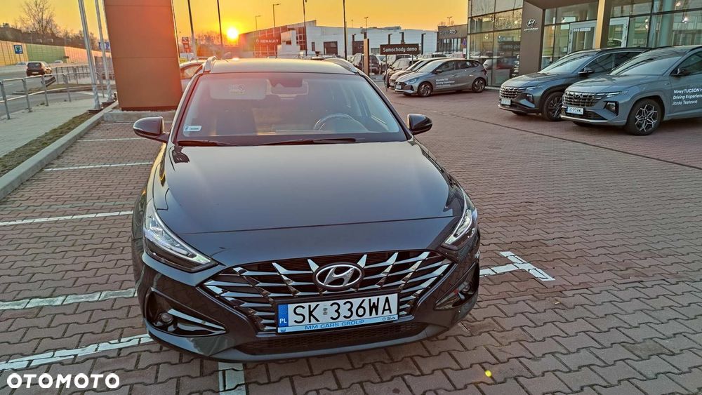 Hyundai i30 1.5 T-GDI 48V Smart - 1