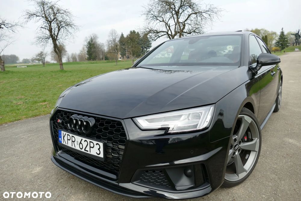 Audi S4 Limousine - 13