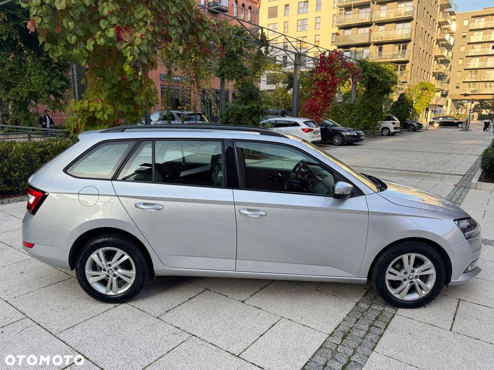 Skoda Fabia - 2