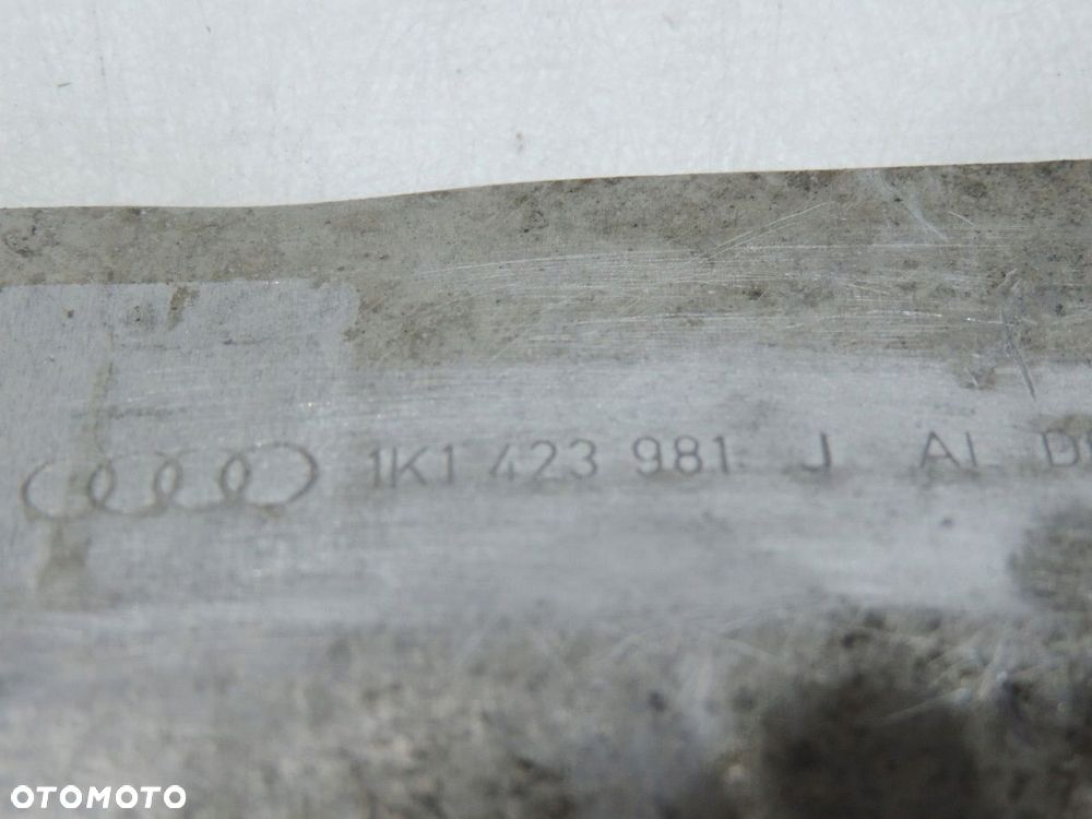 OSŁONA TERMICZNA MAGLOWNICY OCTAVIA II 1.9 TDI - 5