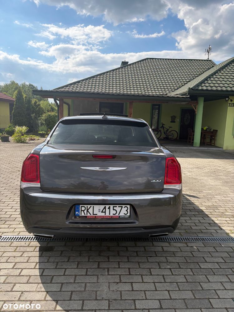 Chrysler 300C - 7