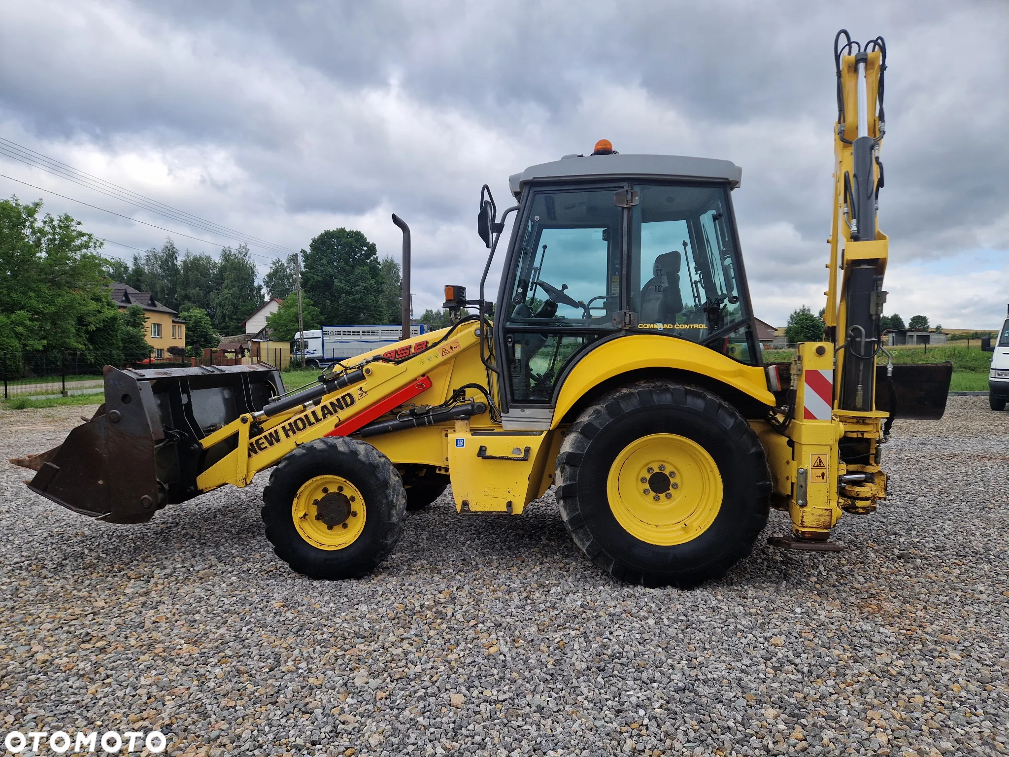 New Holland LB95B-4PT - 7