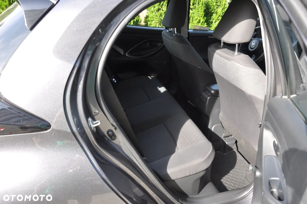 Toyota Yaris Hybrid 1.5 Comfort - 12