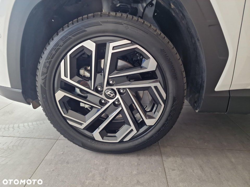Hyundai Tucson - 16