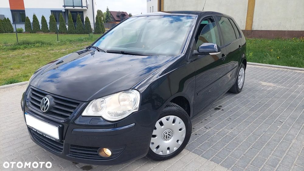 Volkswagen Polo - 1