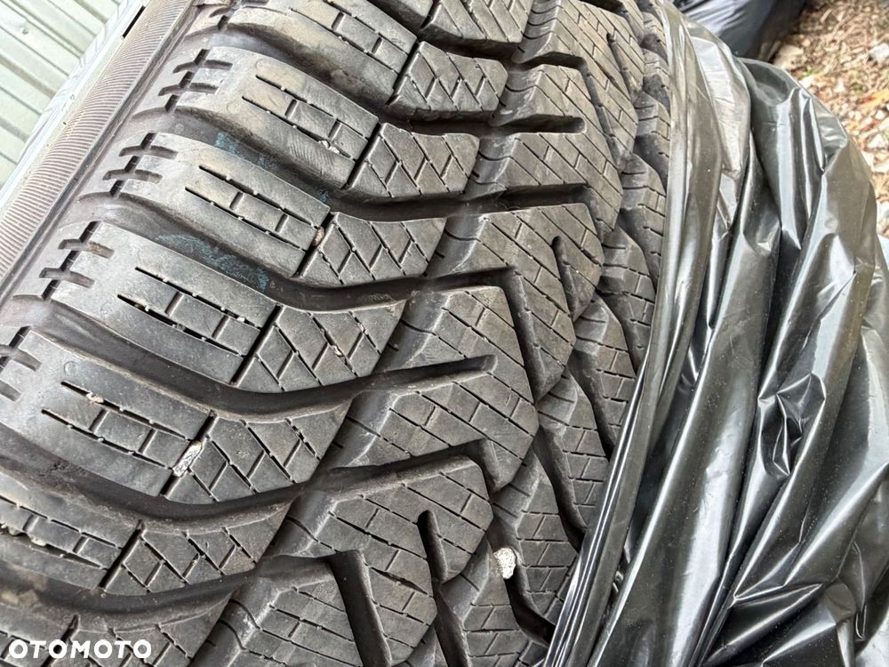 Suzuki Swace 1.8 Hybrid CVT Comfort+ - 23