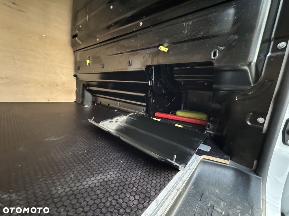 Citroën JUMPY L2 XL MAXI - 12