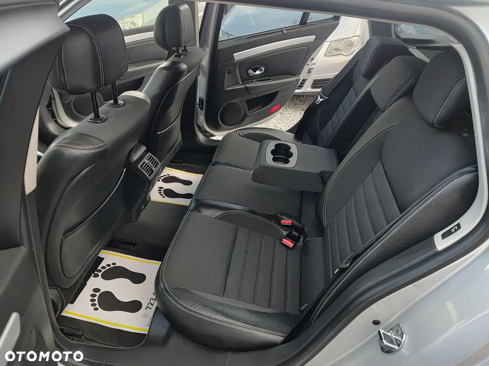 Renault Laguna ENERGY dCi 175 FAP Start & Stop Bose Edition - 22