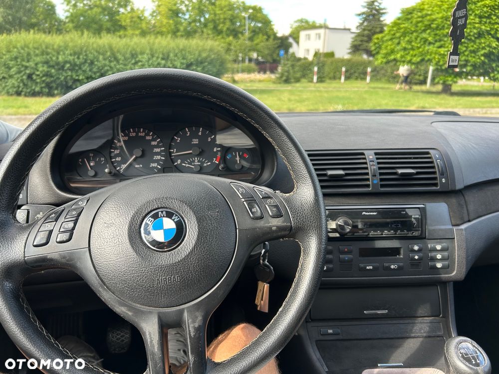 BMW Seria 3 - 12