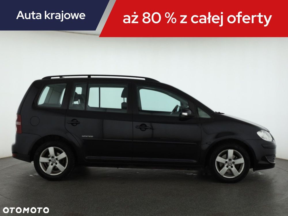 Volkswagen Touran - 8