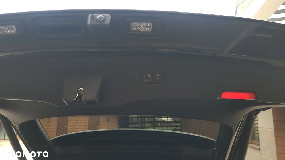 Porsche Cayenne Standard - 18