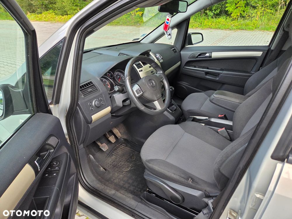 Opel Zafira 1.9 CDTI Enjoy - 9