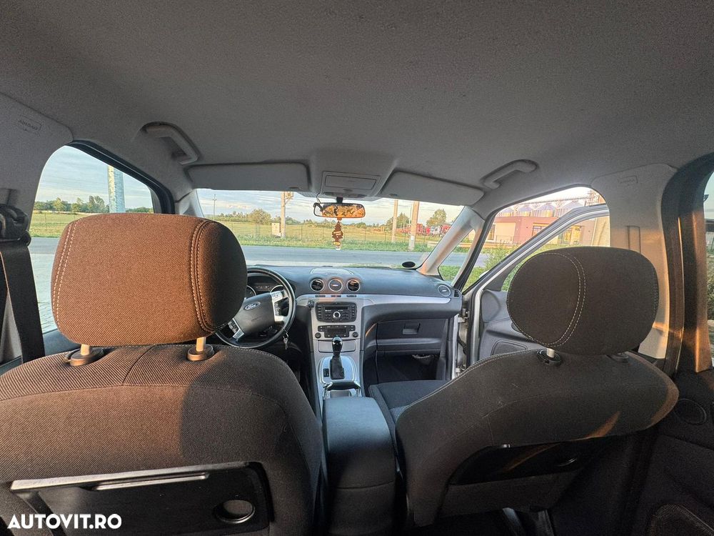 Ford Galaxy - 29