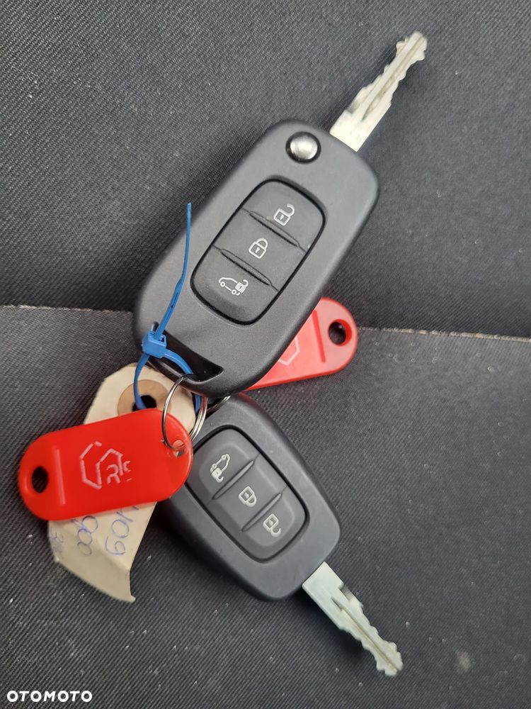 Renault KANGOO 745 km !!! - 16