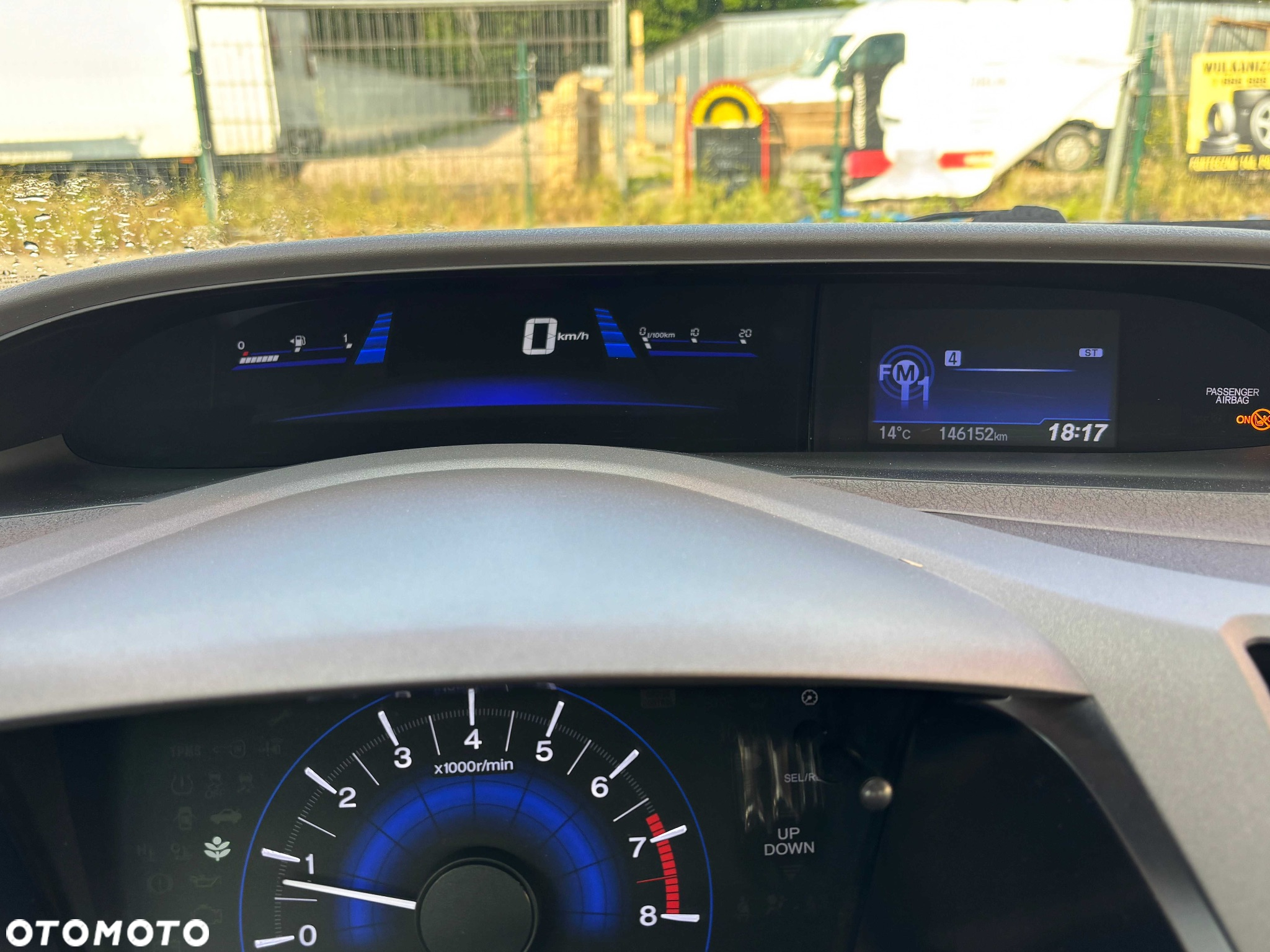 Honda Civic 1.8 Executive - 31