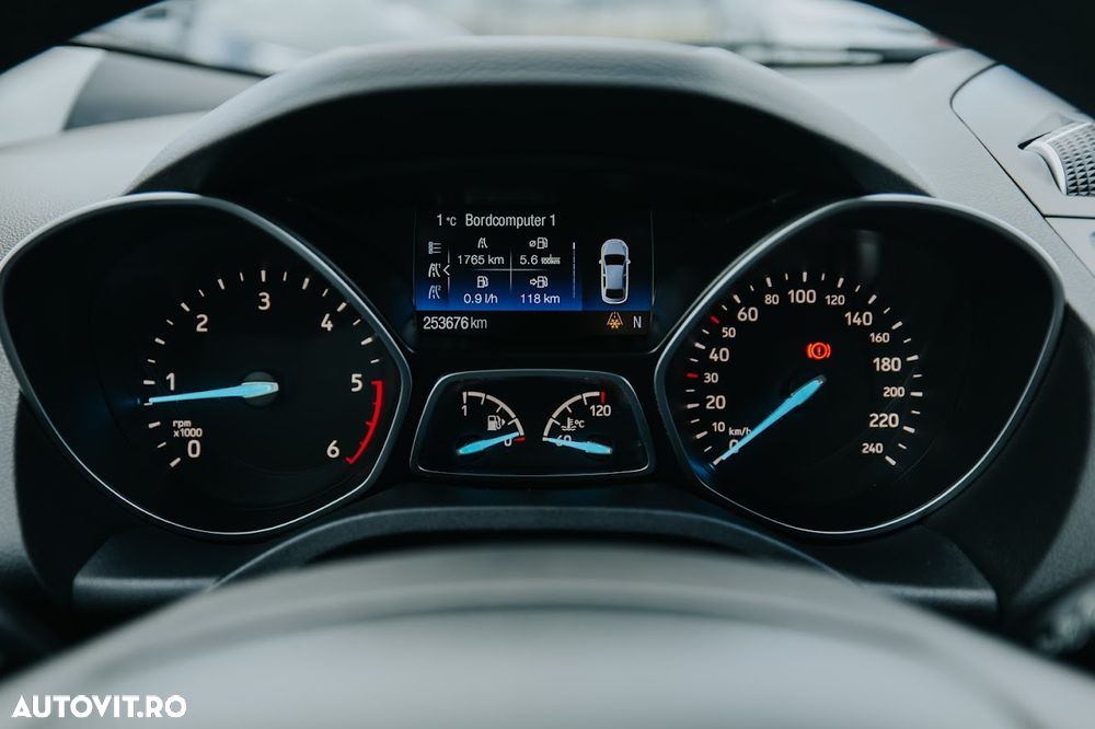 Ford Kuga 1.5 EcoBlue COOL&CONNECT - 14