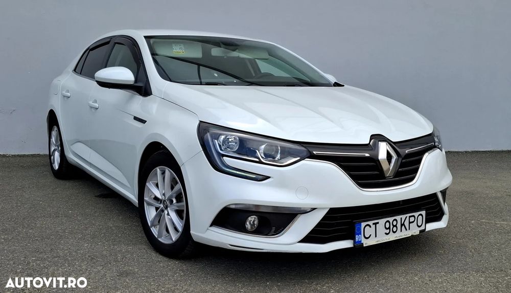 Renault Megane Blue dCi 116 EDC Intens - 8