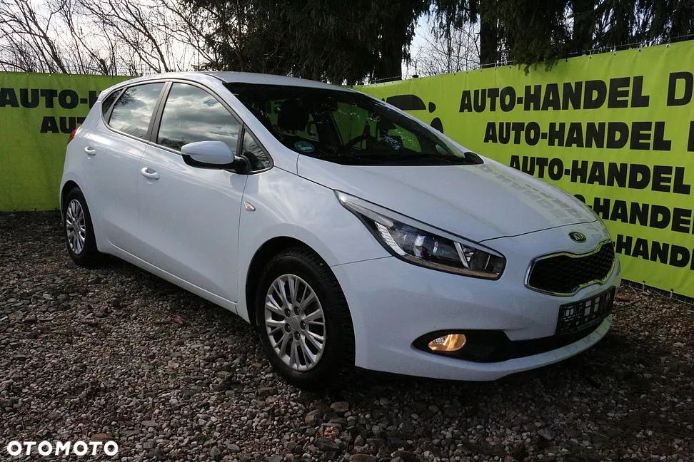 Kia Ceed Cee'd 1.4 L - 9