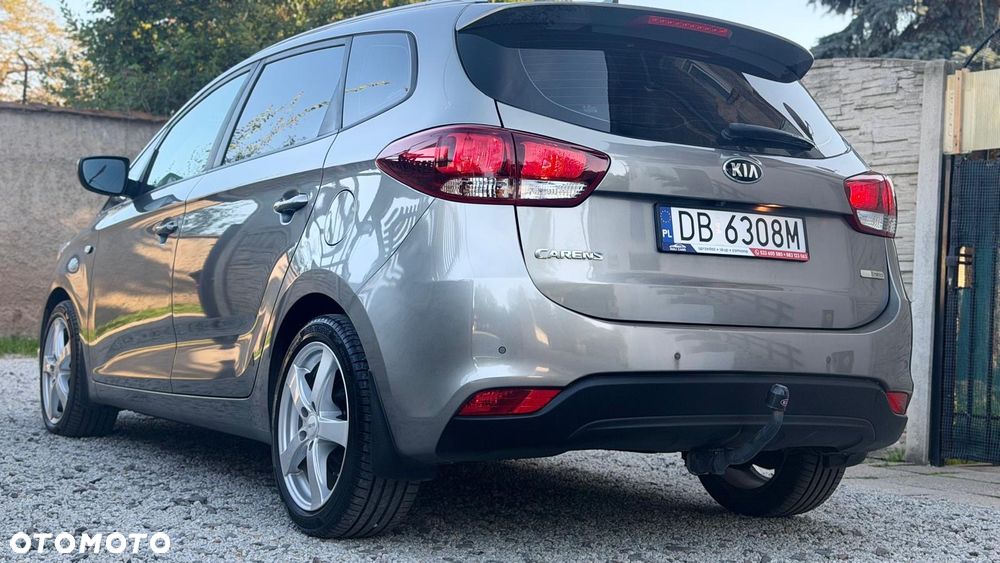 Kia Carens 1.7 CRDi XL - 10