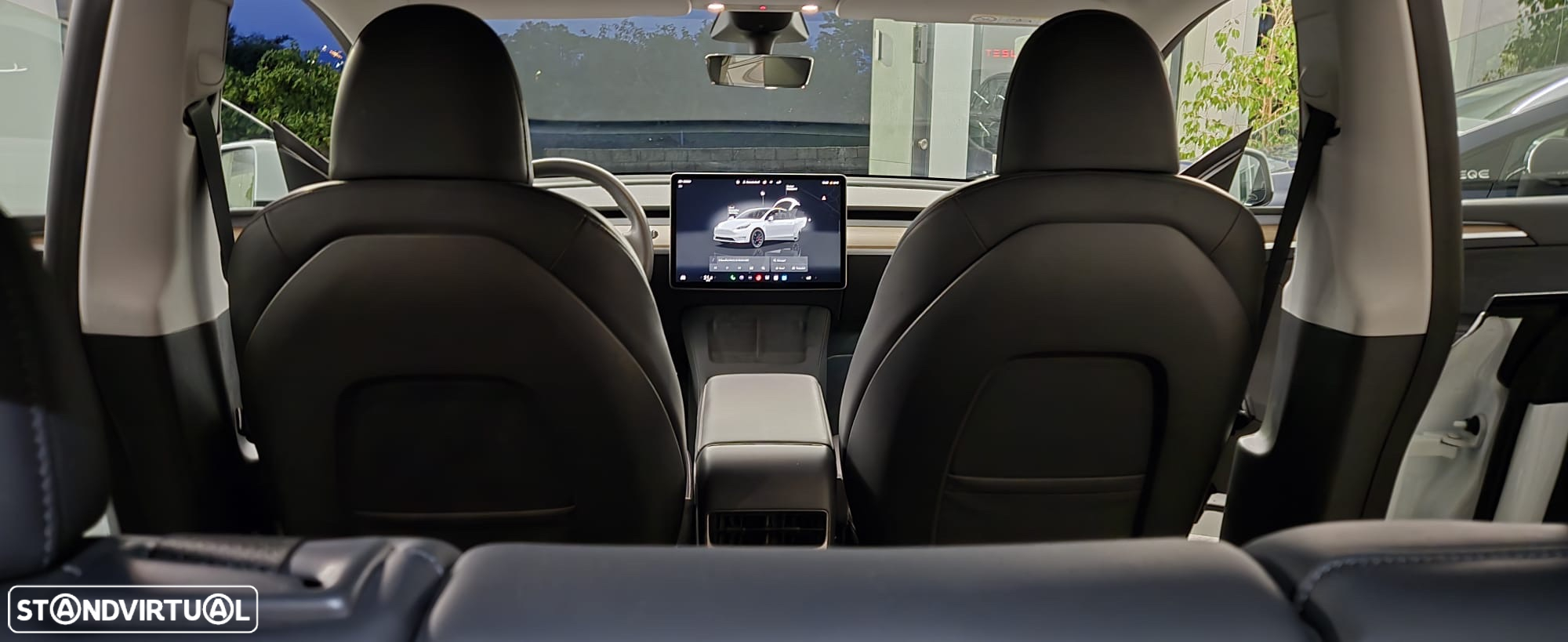 Tesla Model Y Performance Tração Integral - 23