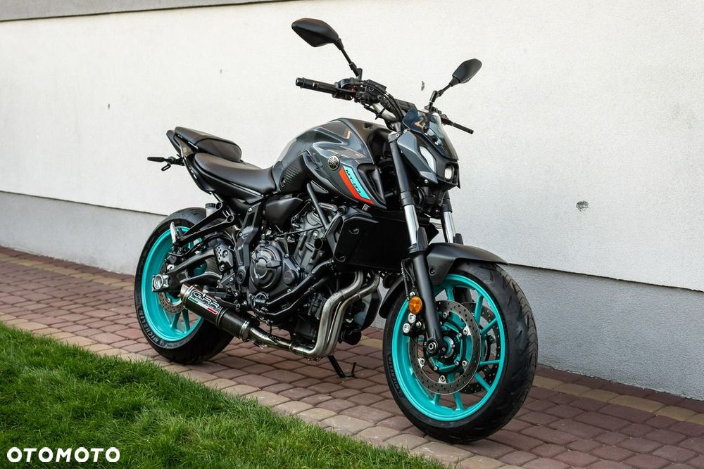 Yamaha MT - 1