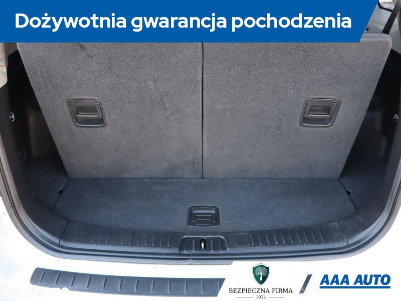 Chevrolet Captiva - 22