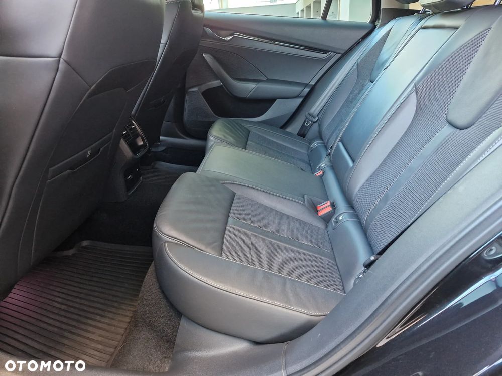 Skoda Octavia 2.0 TDI DSG Edition Plus - 20