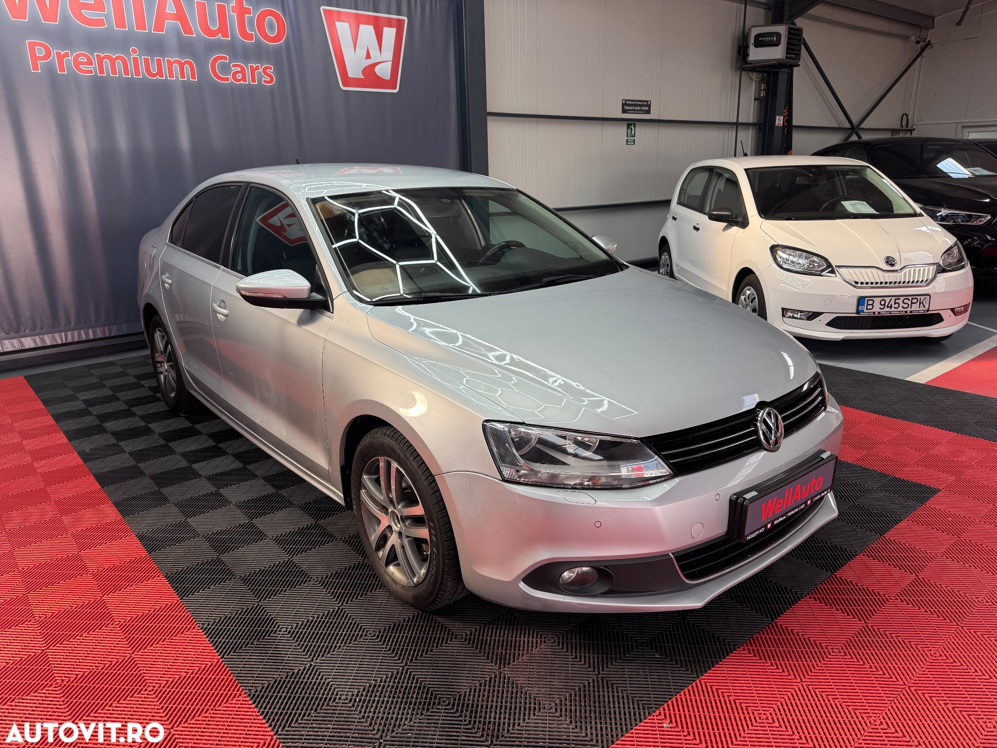 Volkswagen Jetta - 3