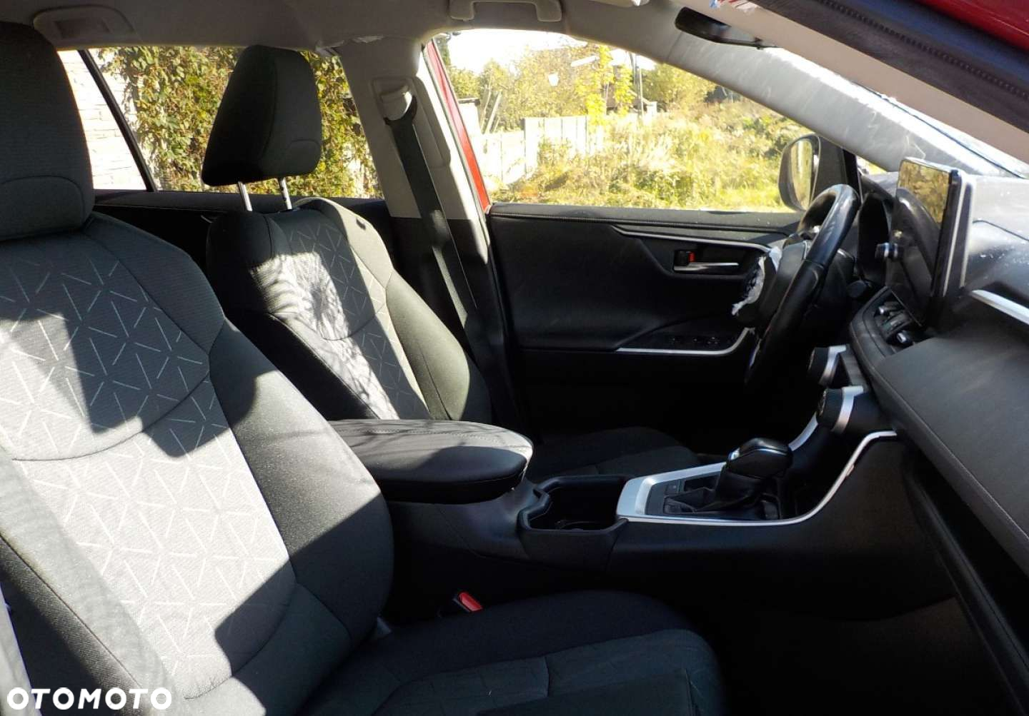 Toyota RAV4 - 23
