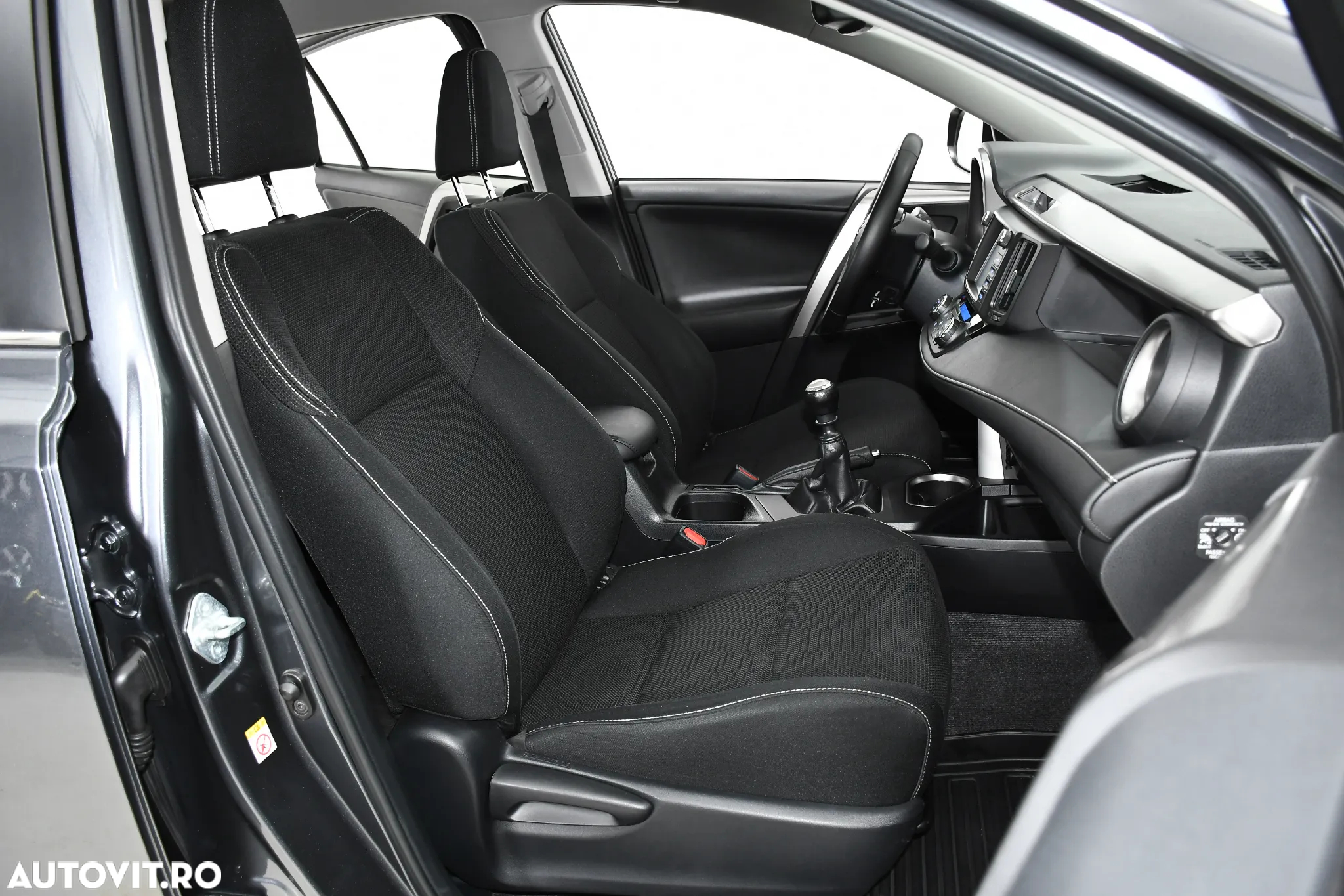 Toyota RAV4 2.0 D-4D 2WD Executive - 5