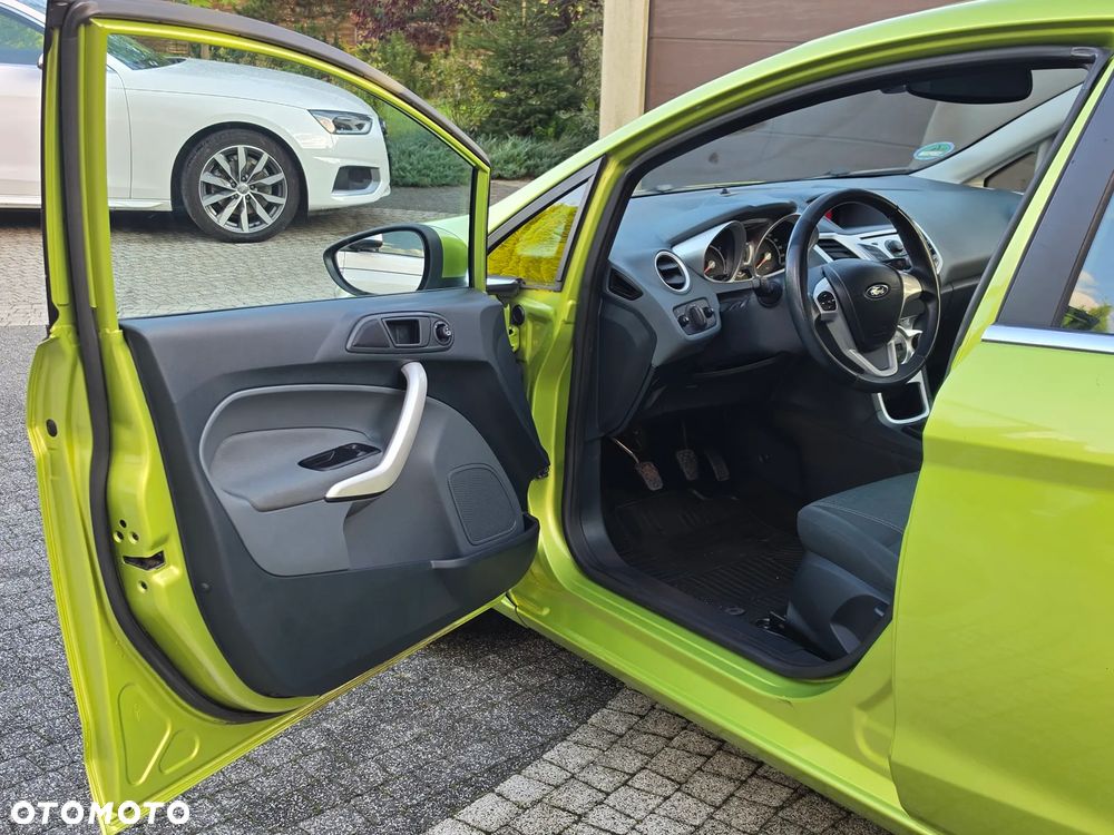 Ford Fiesta 1.25 Titanium - 13