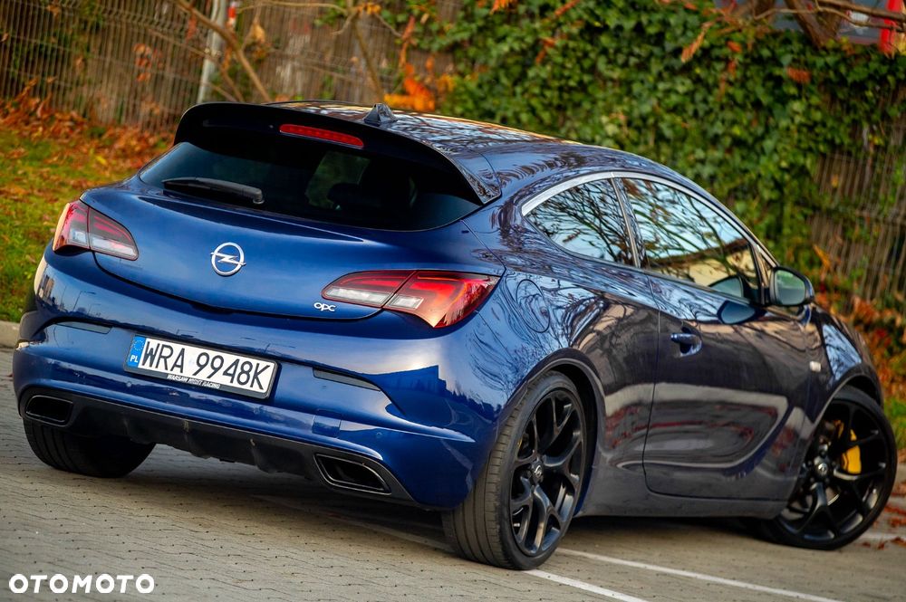 Opel Astra OPC Start/Stop - 16