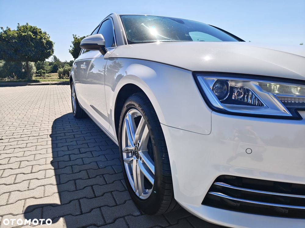 Audi A4 Avant 2.0 TDI S tronic - 24