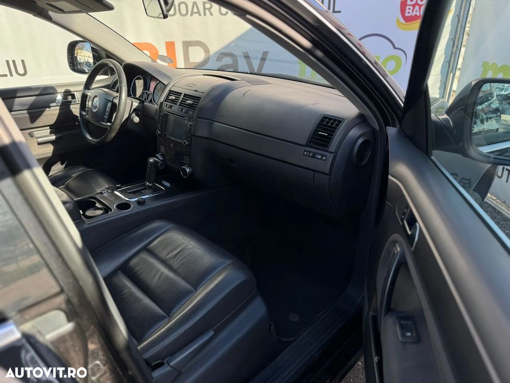 Volkswagen Touareg 2.5 TDI R5 Aut. - 26