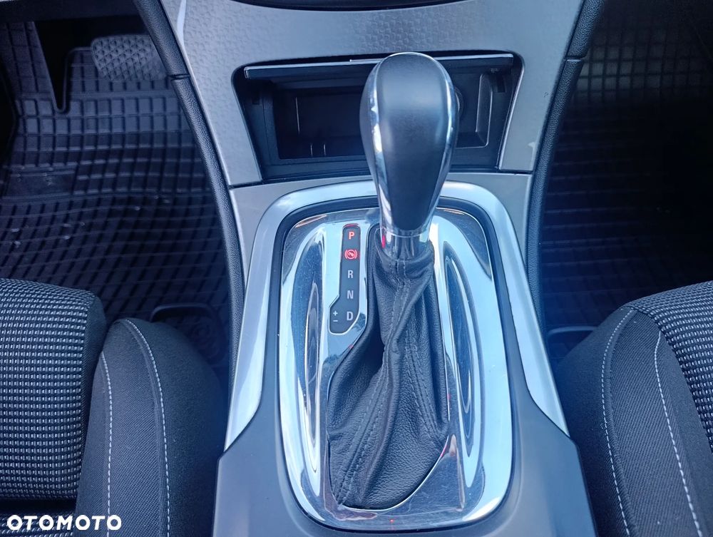 Opel Insignia 2.0 CDTI automatik Business Innovation - 22