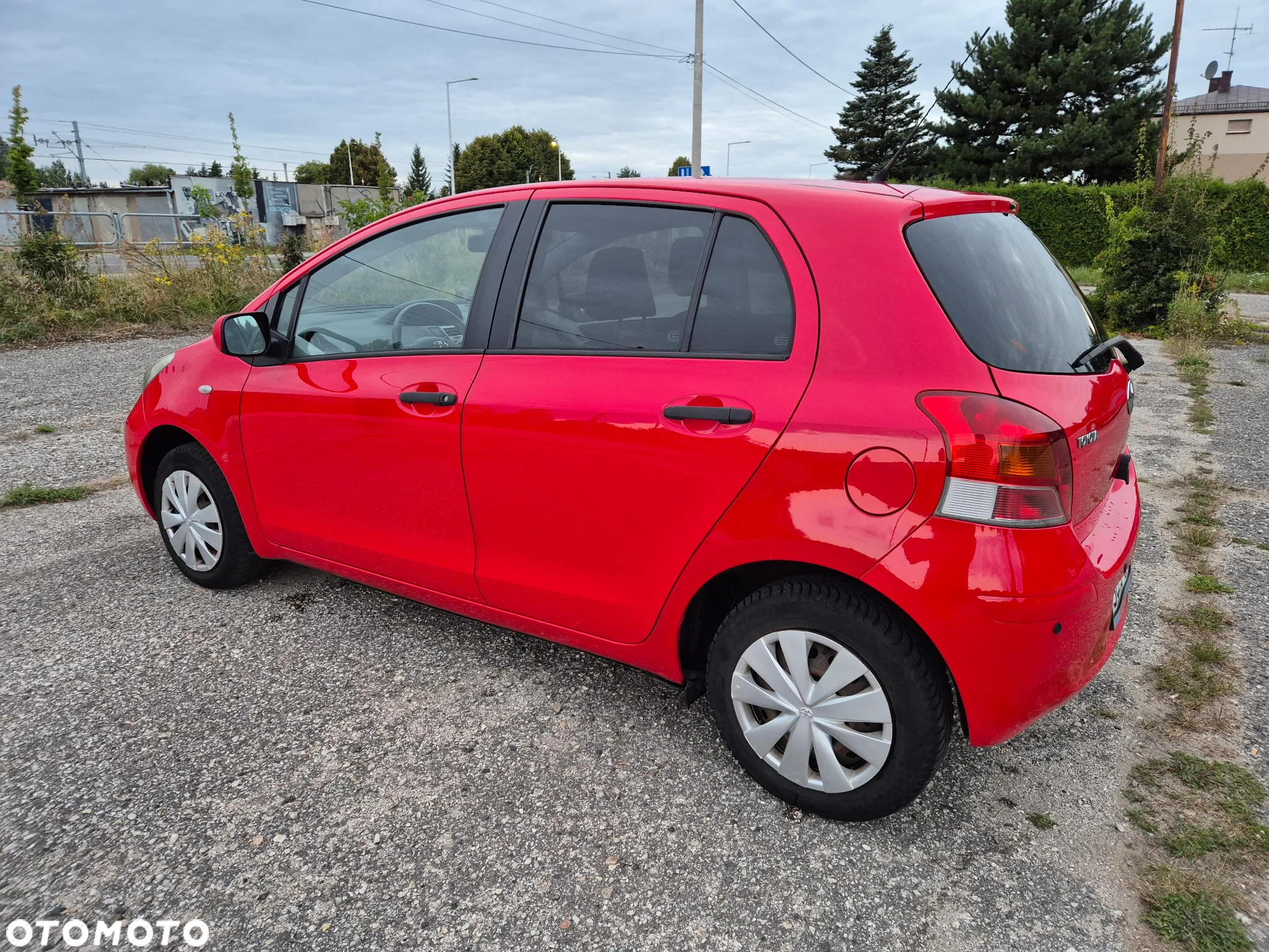 Toyota Yaris 1.0 Terra - 6