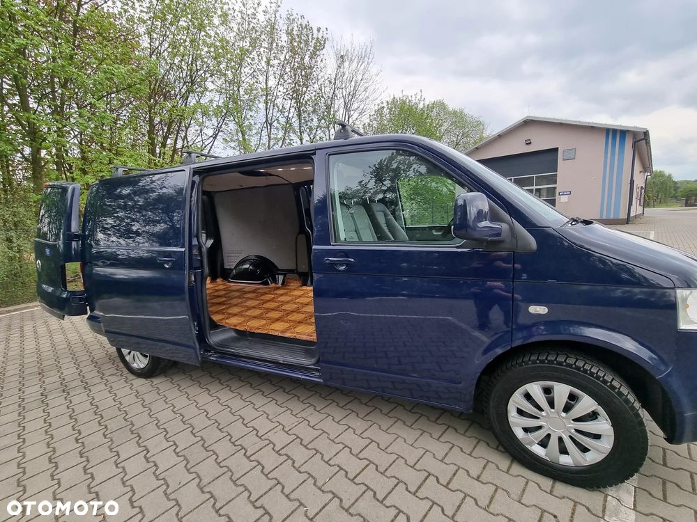 Volkswagen Transporter T5 - 16