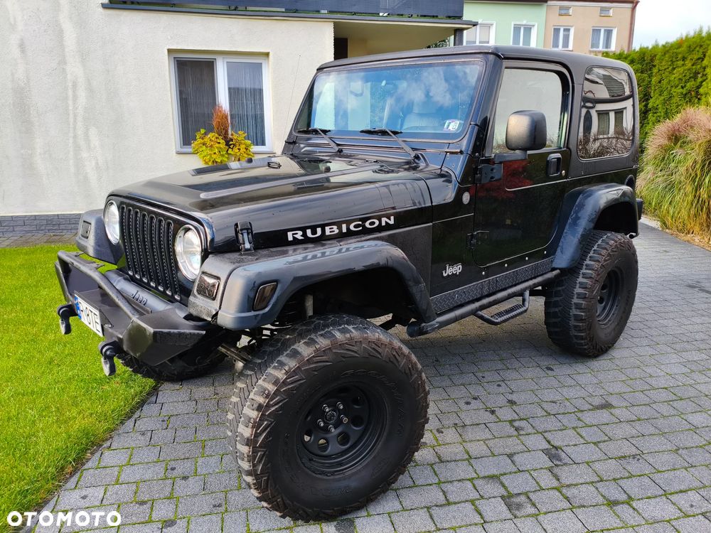Jeep Wrangler - 4