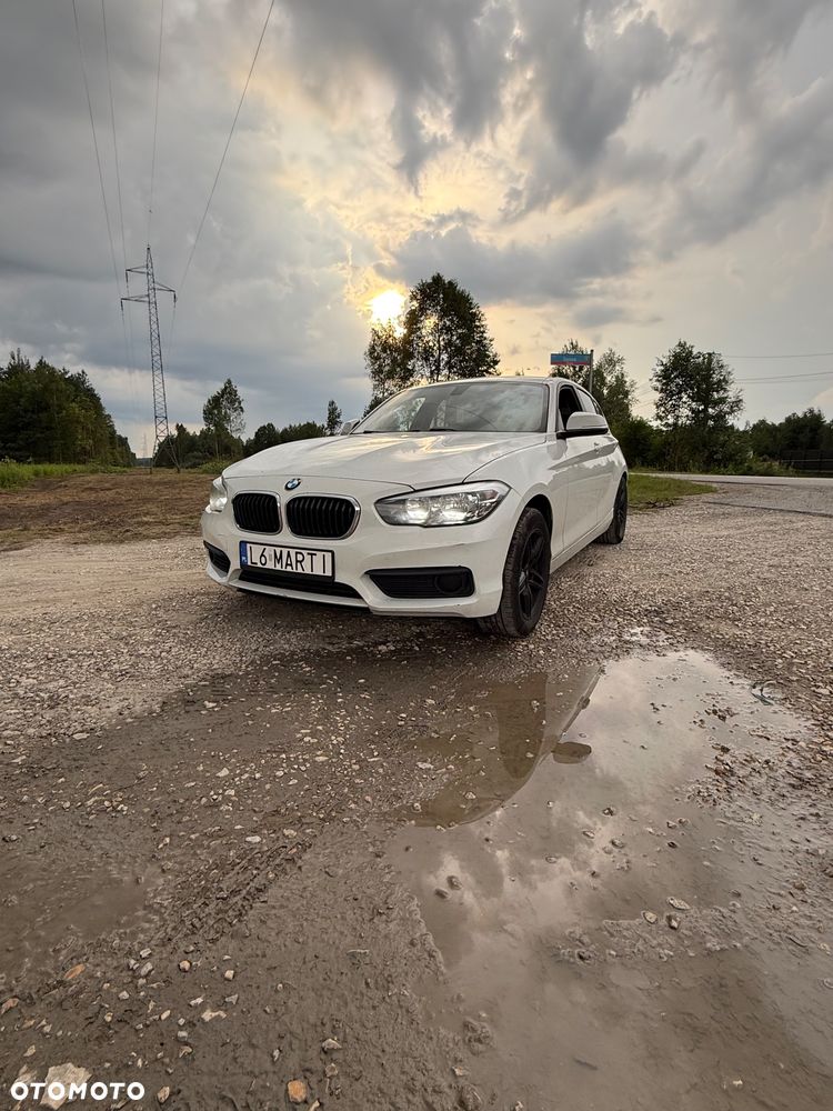 BMW Seria 1 116d - 5
